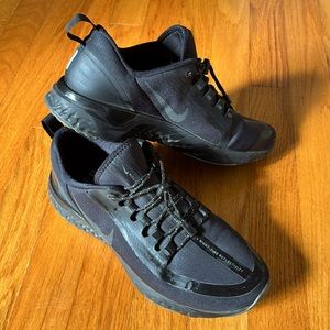 VGUC Nike Odyssey React Sneakers